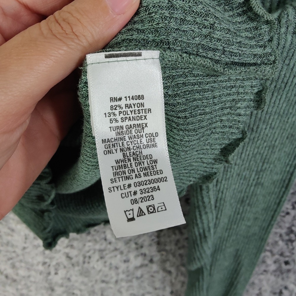 Society + Stitch Women Cottagecore Cardigan M Green Kaia Cropped Ribbed Knit NEW - Picture 6 of 8